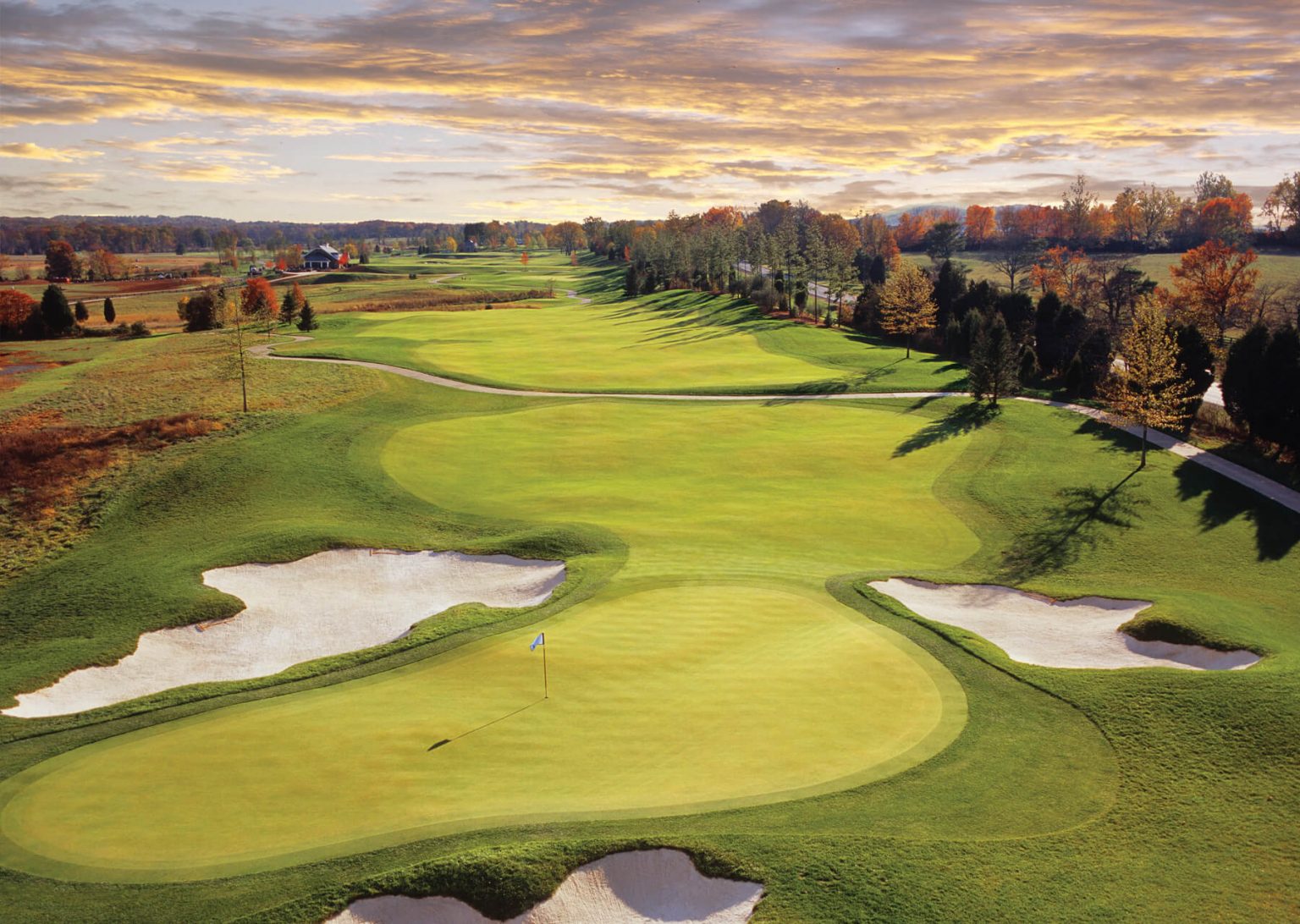 picturesque golf course northern virginia