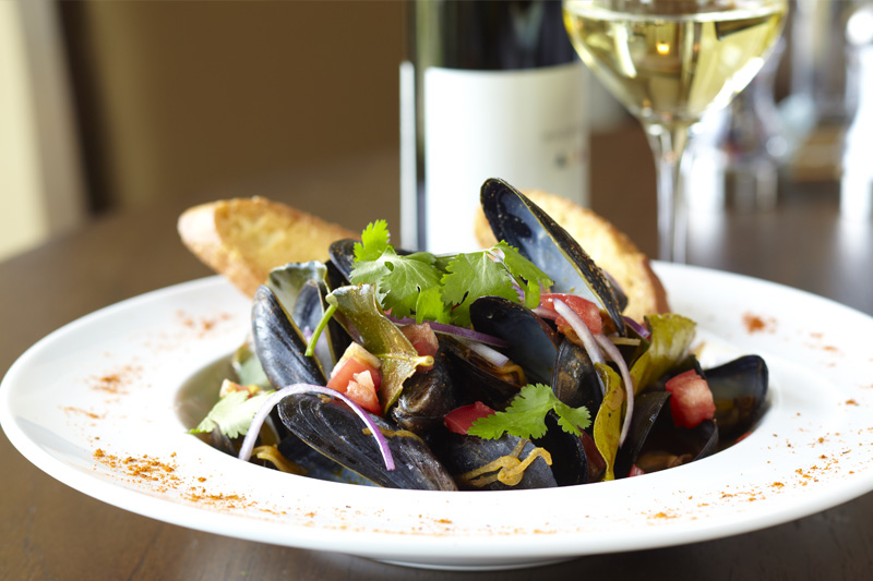 fine dining steamed mussels